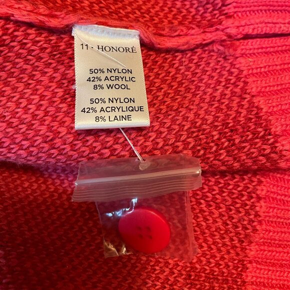 11 Honore hidden button cuffed sleeve v-neck sweater - Picture 6 of 9